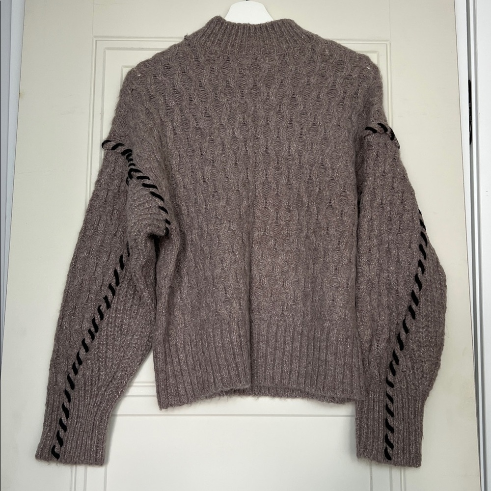 dh NEW YORK super Cozy Sweater - Picture 7 of 7
